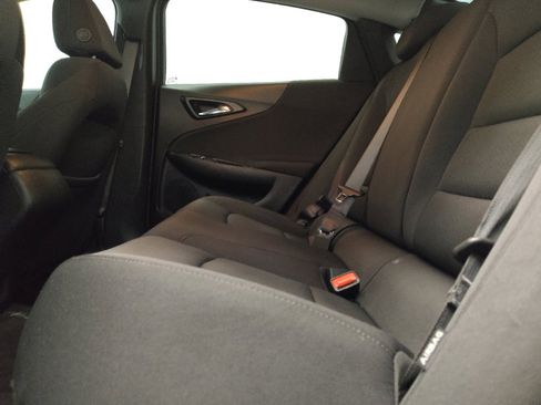 Used 2023 Chevrolet Malibu RS FWD image 18