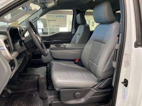 New 2025 Ford F350 XL w/ XL Chrome Package image 10