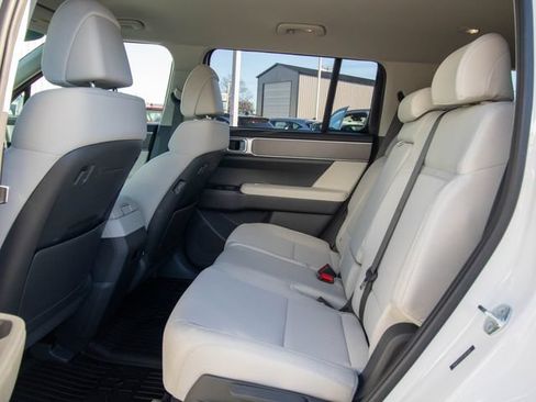 Certified 2026 Hyundai Santa Fe SE AWD/4WD image 10