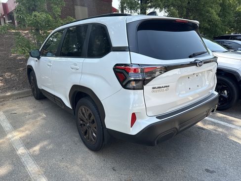 Used 2025 Subaru Forester Sport AWD/4WD image 6