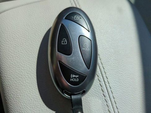 Certified 2025 Hyundai Tucson SEL image 30