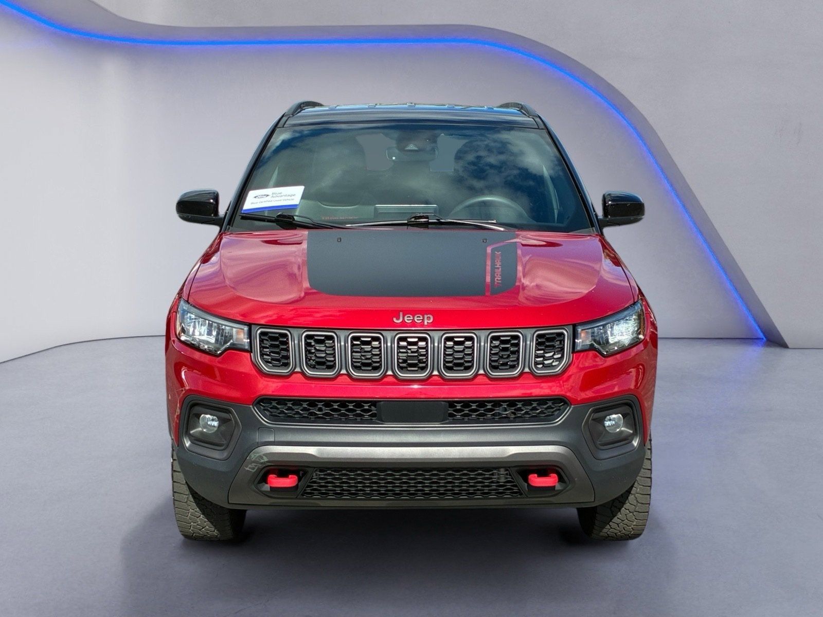 Used 2025 Jeep Compass Trailhawk AWD/4WD image 8