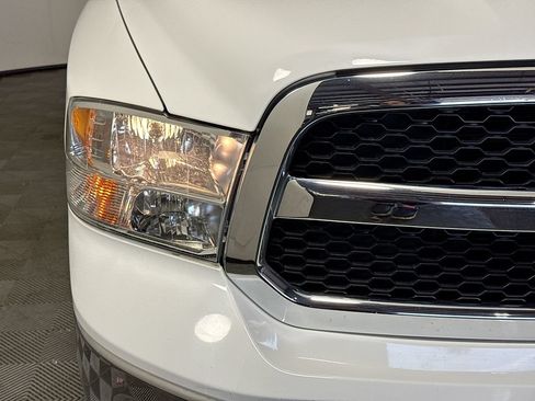 Used 2022 RAM 1500 Classic SLT RWD image 3