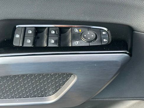 Certified 2023 Nissan Pathfinder SL w/ SL Premium Package AWD/4WD image 19