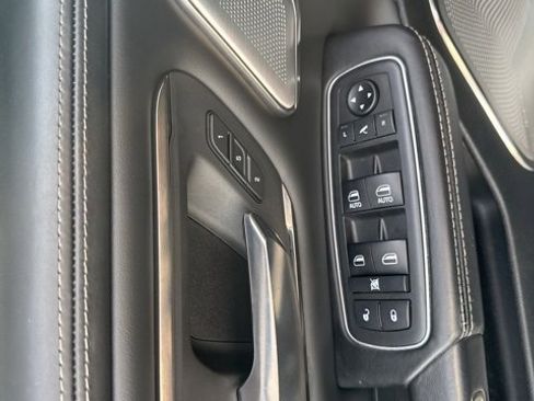 Used 2019 RAM 1500 Limited image 20
