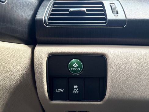 Used 2014 Honda Accord EX-L image 21