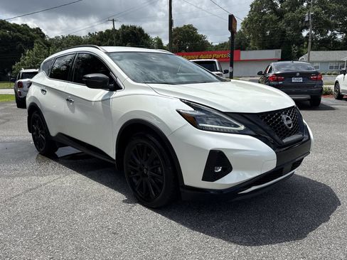 Used 2024 Nissan Murano SV w/ SV Midnight Edition Package FWD image 7
