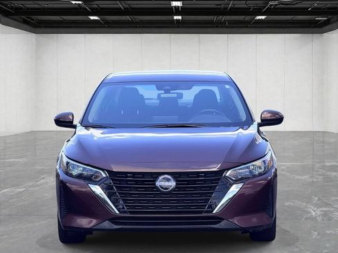 Used 2024 Nissan Sentra SV FWD image 2