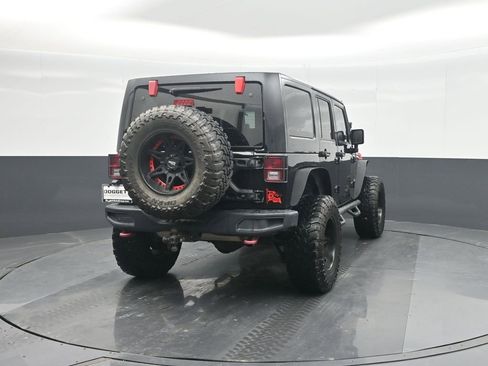 Used 2018 Jeep Wrangler Unlimited Rubicon image 25