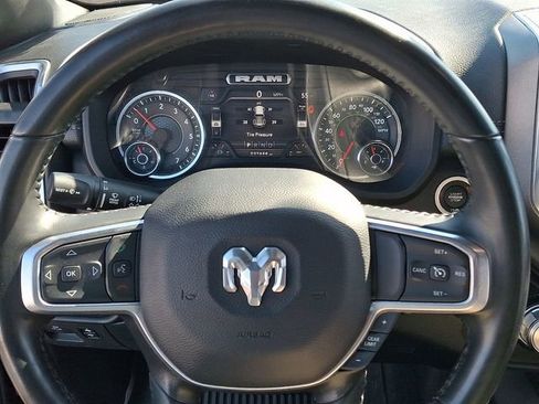 Used 2023 RAM 1500 Laramie AWD/4WD image 19