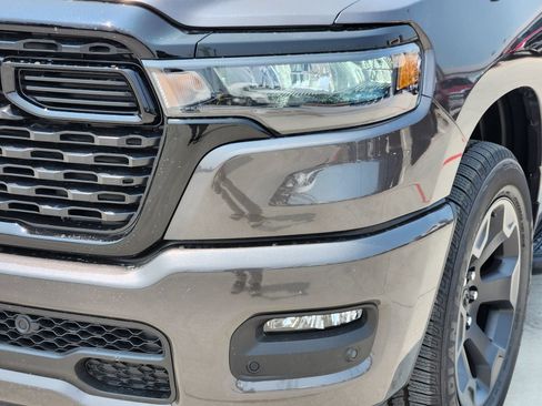 New 2026 RAM 1500 Express AWD/4WD image 7