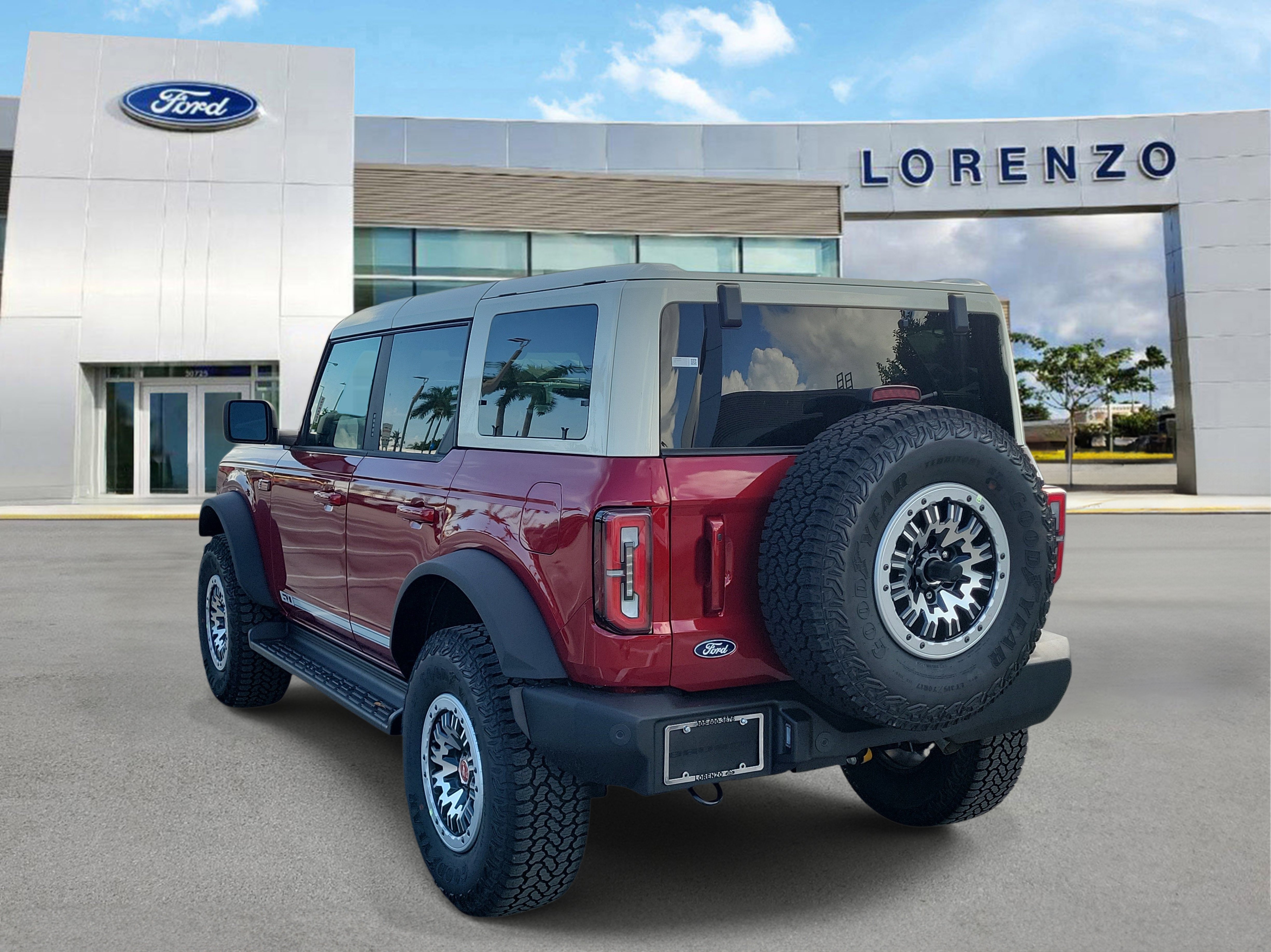 New 2026 Ford Bronco Outer Banks w/ Sasquatch Package AWD/4WD image 7