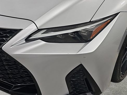 Used 2023 Lexus IS 350 F Sport w/ Handling Package AWD/4WD image 33