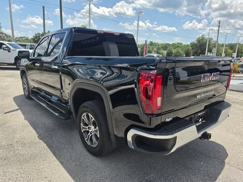 Used 2025 GMC Sierra 1500 SLT RWD image 3