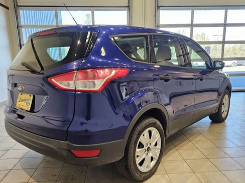 Used 2013 Ford Escape S image 5