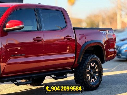 Used 2021 Toyota Tacoma TRD Off-Road w/ Technology Package AWD/4WD image 3