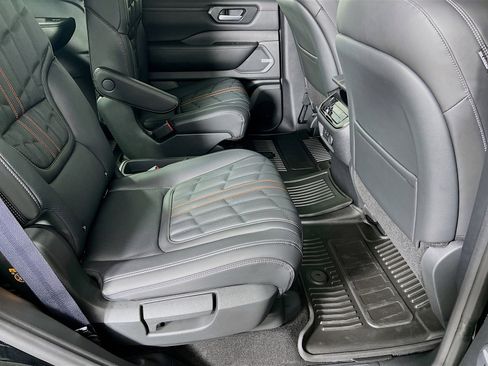 New 2026 Nissan Armada PRO-4X AWD/4WD image 25
