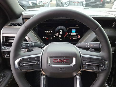 New 2026 GMC Yukon XL Elevation image 13