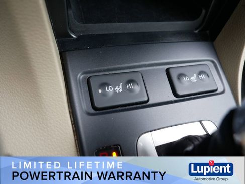 Used 2017 Acura ILX w/ Premium Package FWD image 27