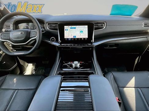 New 2024 Jeep Wagoneer 4WD w/ Convenience Group I image 5