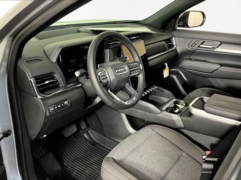 New 2026 GMC Terrain Elevation w/ Technology Package II FWD image 8