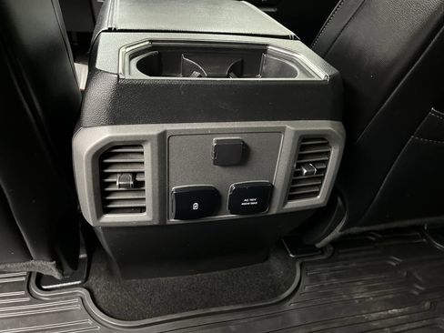 Used 2019 Ford F150 Raptor w/ Equipment Group 802A Luxury AWD/4WD image 14