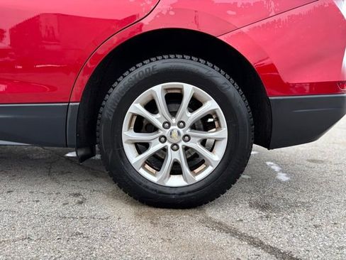 Used 2018 Chevrolet Equinox LT image 14