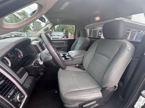 Used 2014 RAM 1500 Express AWD/4WD image 12