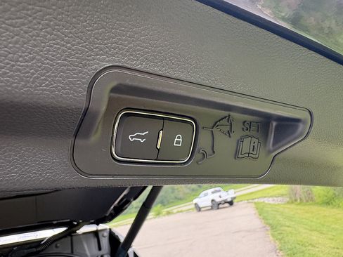 New 2026 Ford Explorer Tremor w/ Tremor Ultimate Package AWD/4WD image 16