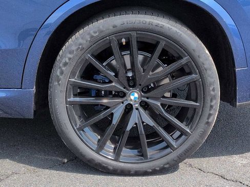 Used 2022 BMW X5 xDrive40i w/ M Sport Package image 14