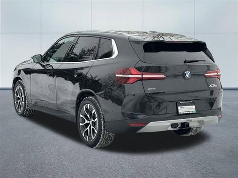 Used 2026 BMW X3 xDrive30 w/ Premium Package image 9