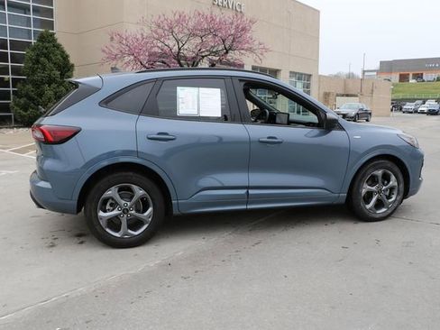 Used 2023 Ford Escape ST-Line w/ Tech Pack #1 FWD image 6