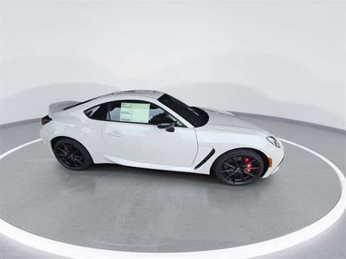 New 2025 Toyota GR86 Premium w/ Performance Package image 9