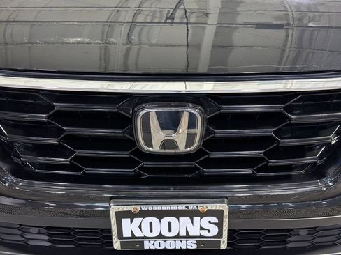 Used 2023 Honda CR-V EX-L image 12