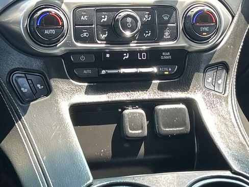 Used 2017 Chevrolet Tahoe LT image 31