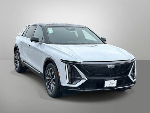 New 2026 Cadillac Lyriq Premium Sport image 13