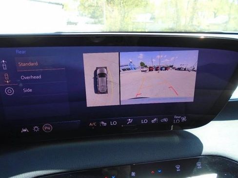 Certified 2025 Buick Enclave Preferred AWD/4WD image 13
