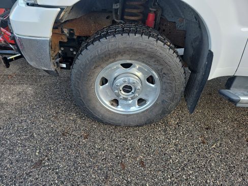 Used 2006 Ford F250 XL image 21