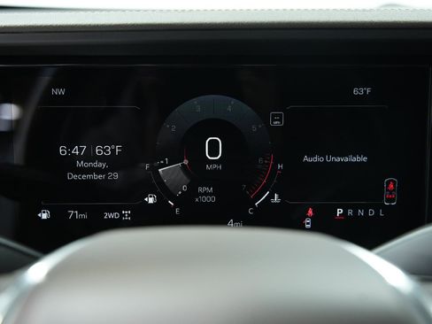 New 2026 GMC Terrain Denali w/ LPO, Black Badging Package image 28