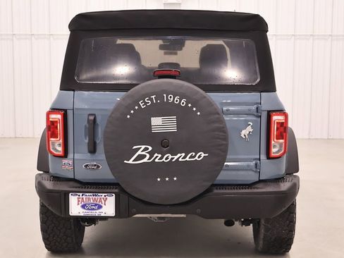 Certified 2022 Ford Bronco Black Diamond AWD/4WD image 9