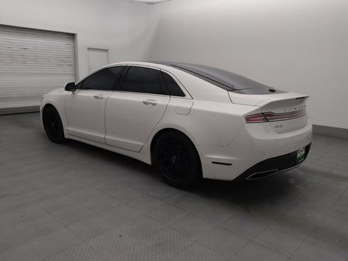 Used 2017 Lincoln MKZ Reserve image 3