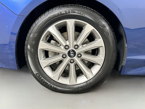 Used 2017 Hyundai Sonata Limited w/ Tech Package 03 image 33