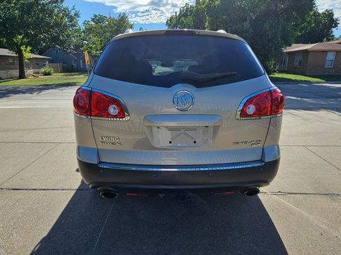 Used 2010 Buick Enclave CXL w/ Trailering Provision Package image 4