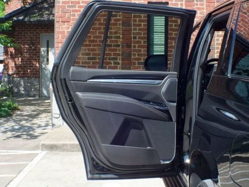 Used 2025 Cadillac Escalade Sport w/ Touring Package AWD/4WD image 42
