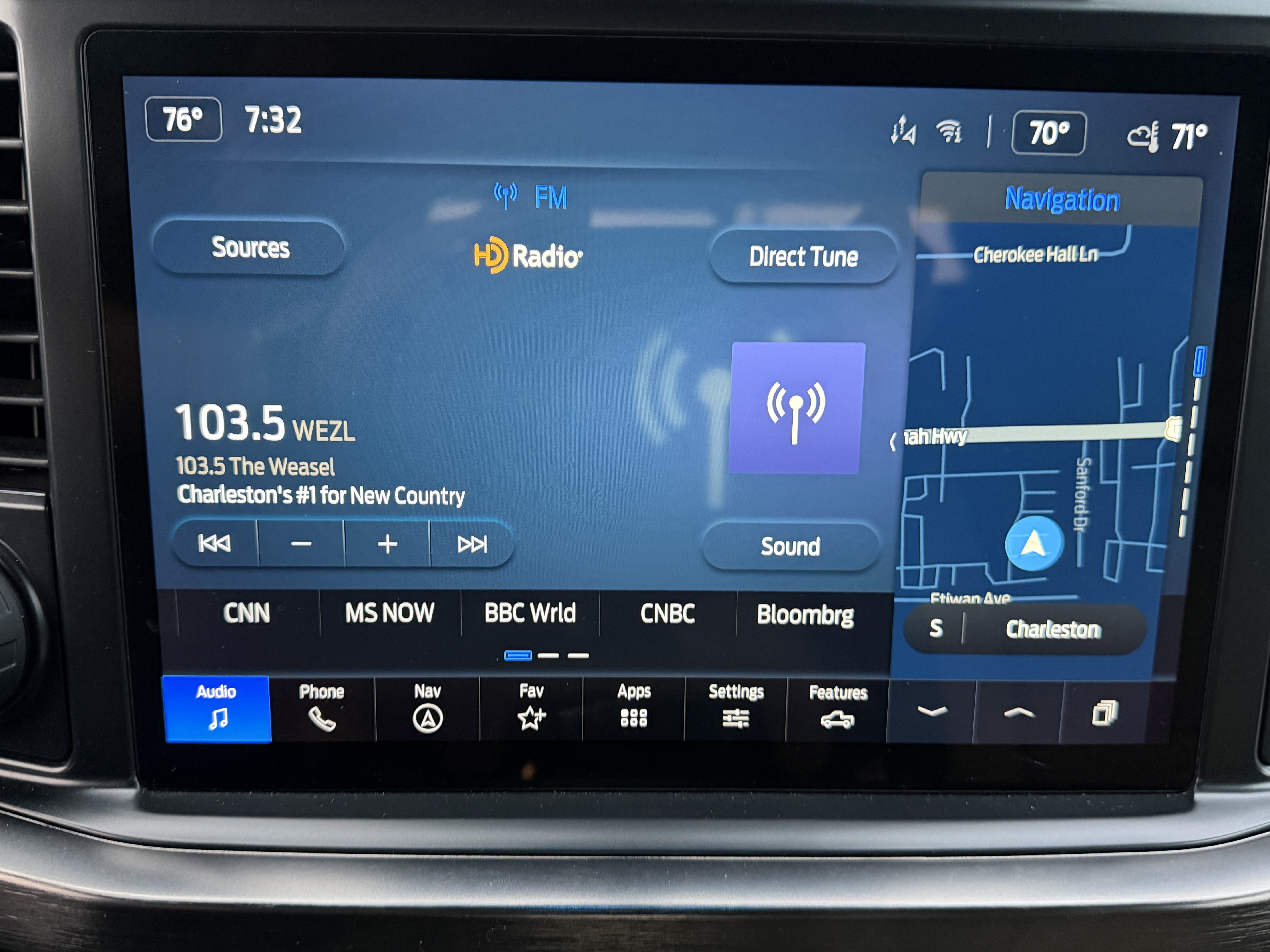 Used 2023 Ford F250 Lariat w/ Lariat Ultimate Package AWD/4WD image 24
