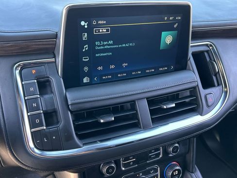 Used 2022 Chevrolet Tahoe LT w/ LT Signature Plus Package RWD image 13
