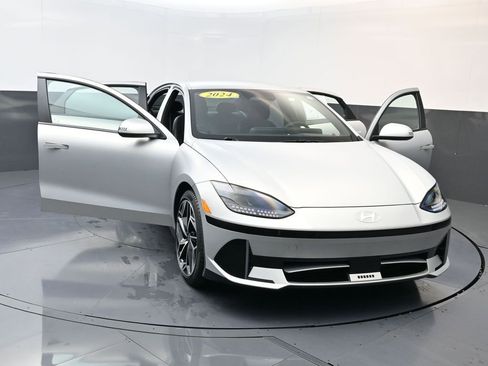 Certified 2024 Hyundai Ioniq 6 SEL image 23