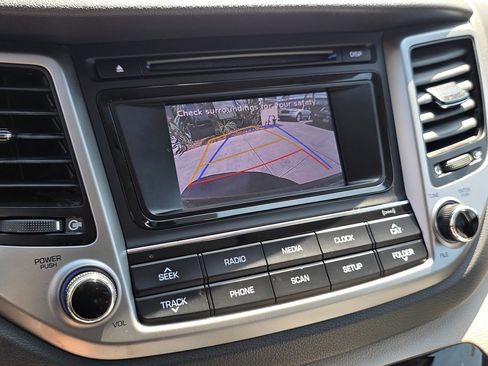 Used 2017 Hyundai Tucson SE w/ SE Popular Package 02 FWD image 37
