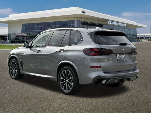 Certified 2025 BMW X5 xDrive40i w/ M Sport Package image 8