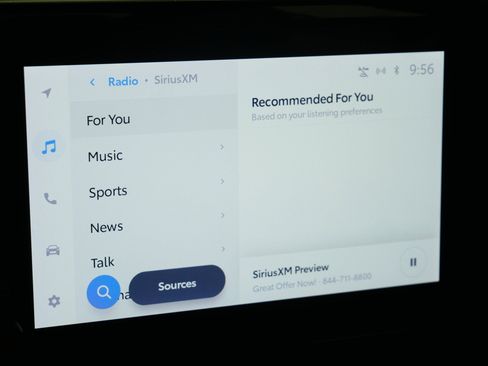 Used 2023 Toyota Corolla LE image 22